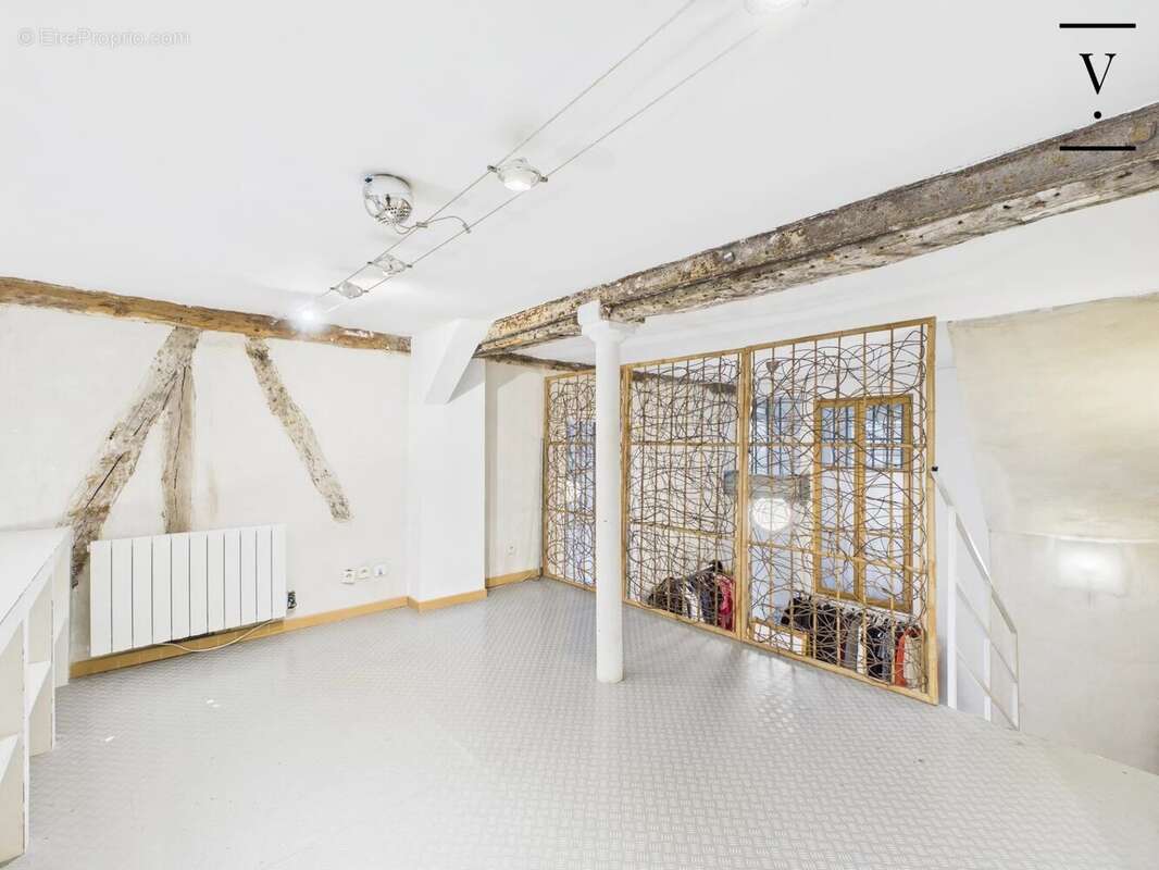 Commerce à PARIS-11E