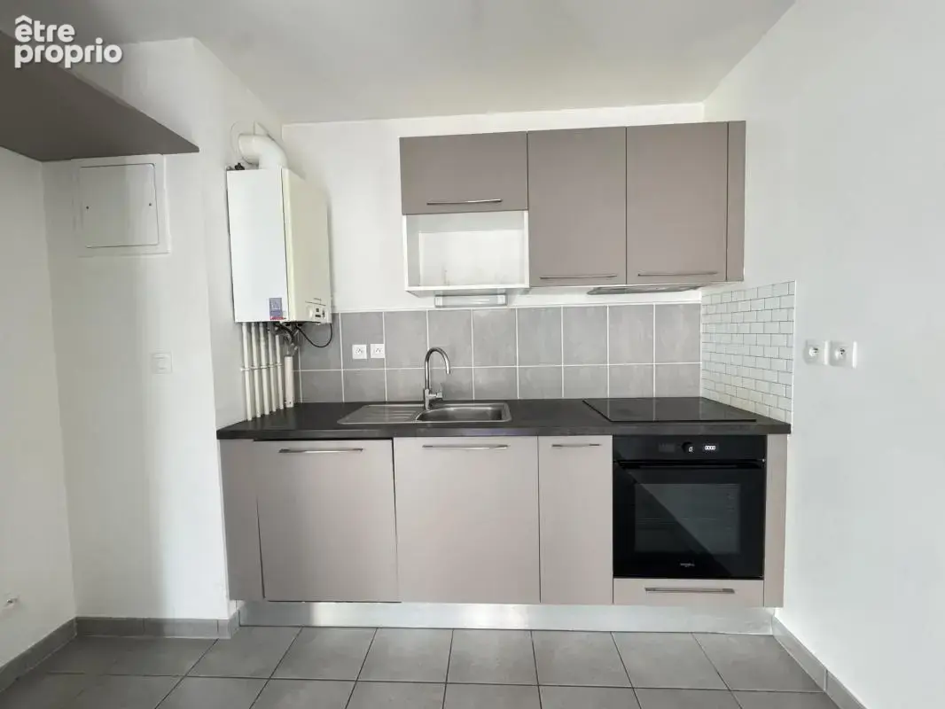 A vendre angers est - appartement t3 rdc pmr avec parkins en - photo 4