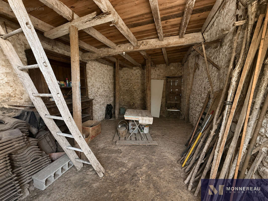 Ensemble immobilier au bord de la charente - photo 3