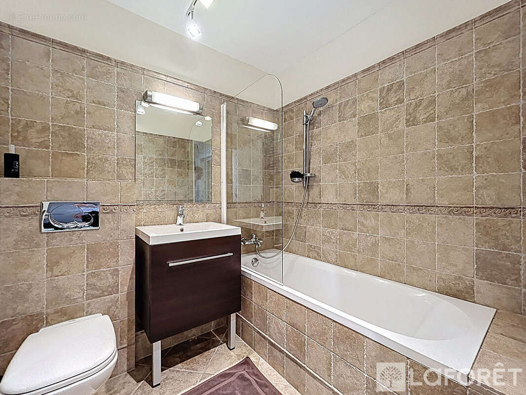 Appartement à BEAUSOLEIL