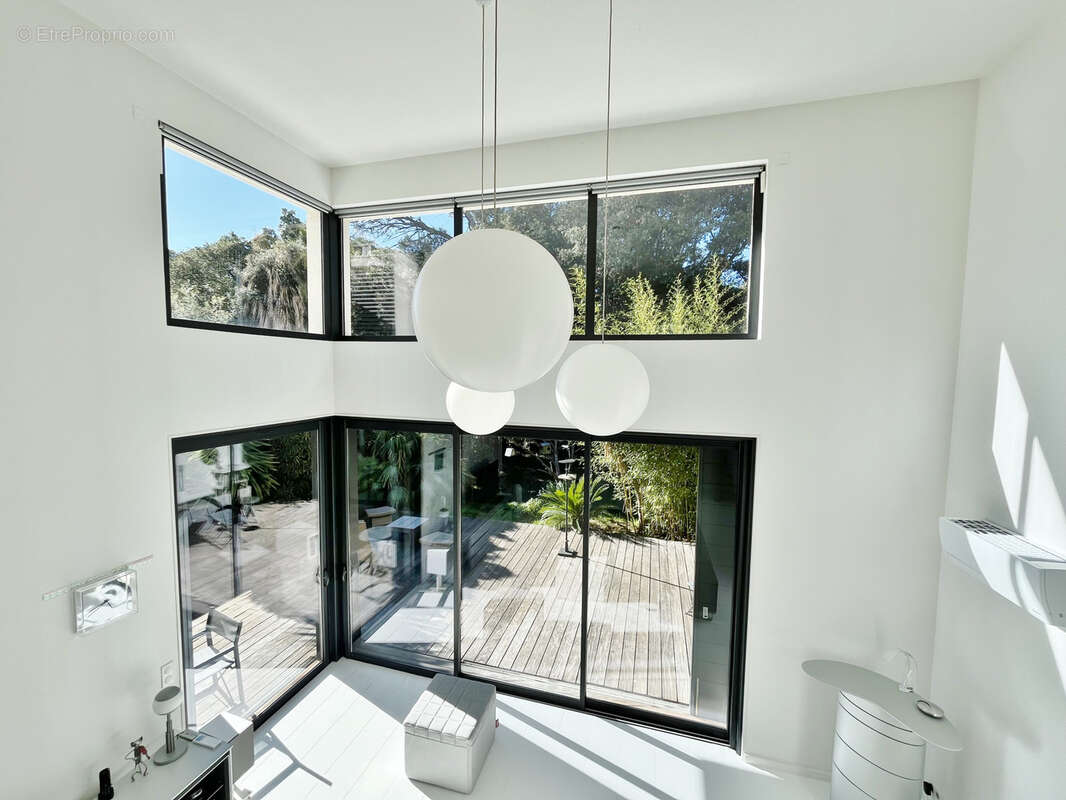 Maison à SAINT-RAPHAEL