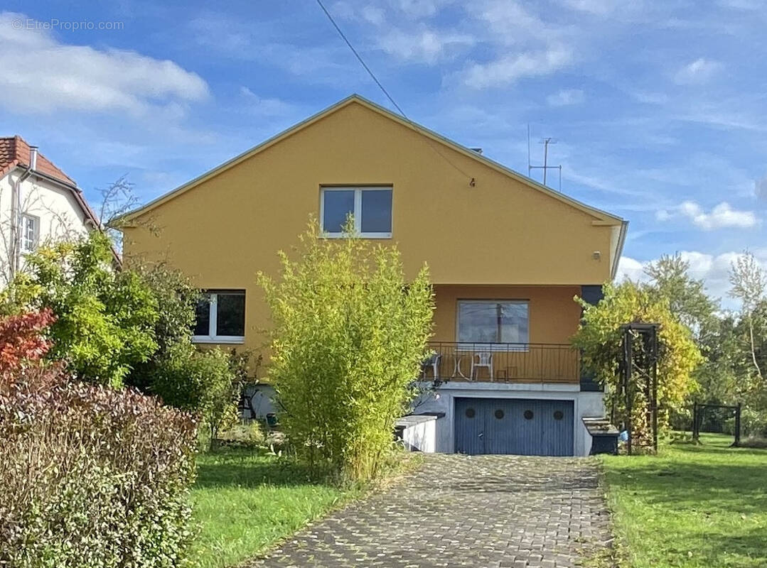 Maison à NEUFGRANGE