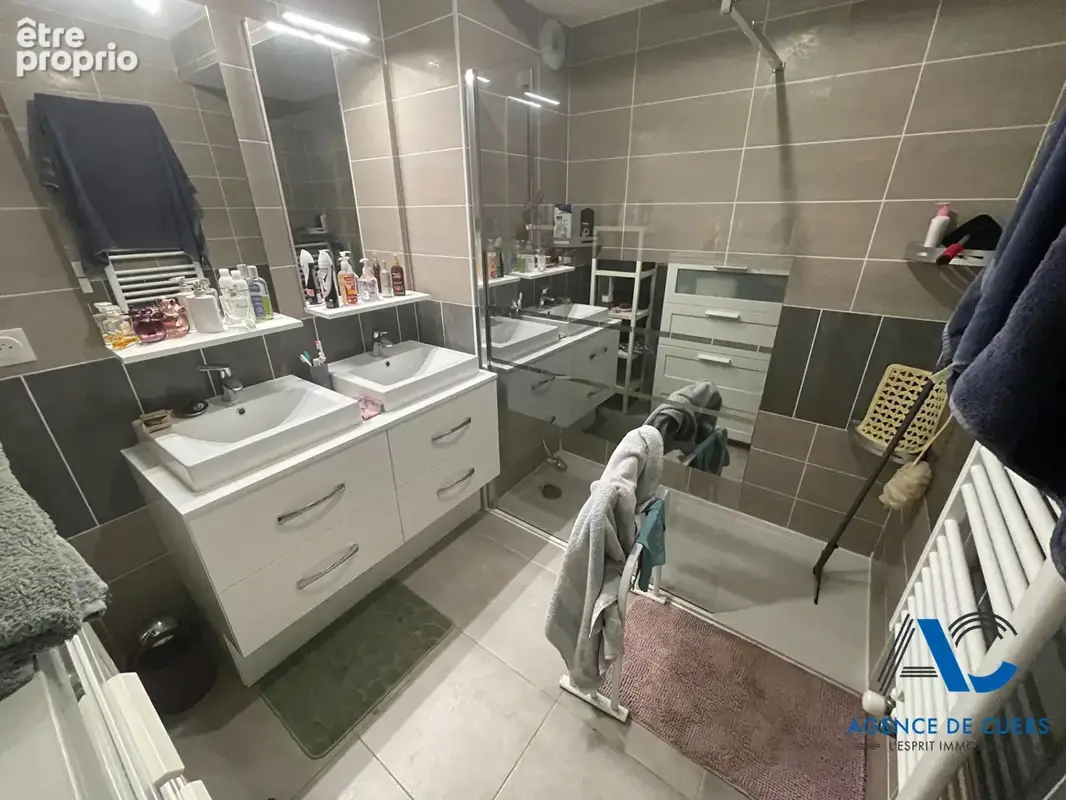 Appartement Cuers 4 pièce(s) 91 m2 - photo 5