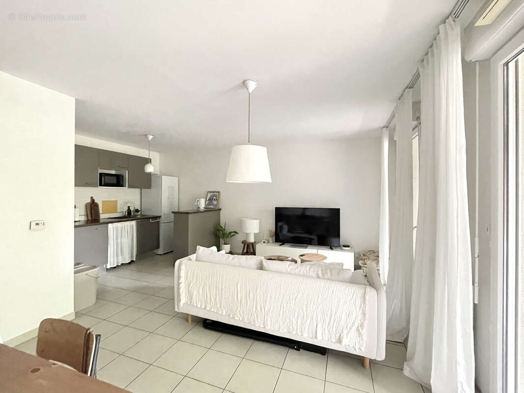 Appartement à MONTRABE