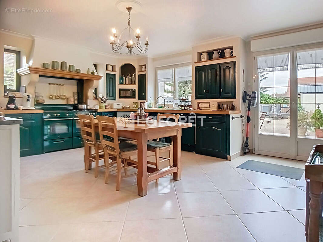 Maison à CAUDEBEC-LES-ELBEUF