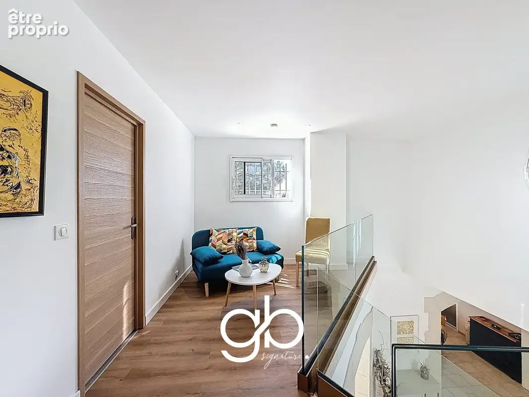 Villa 5 pièces de 190 m2 avec piscine - Le Crès ( 34920 ) - photo 11