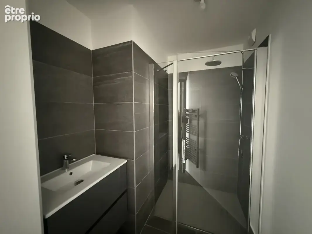 Appartement 3 pièces avec terrasse et stationnement privatif. - photo 6