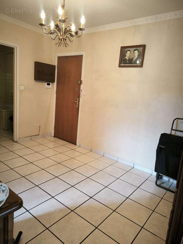 Appartement à SAINT-ETIENNE