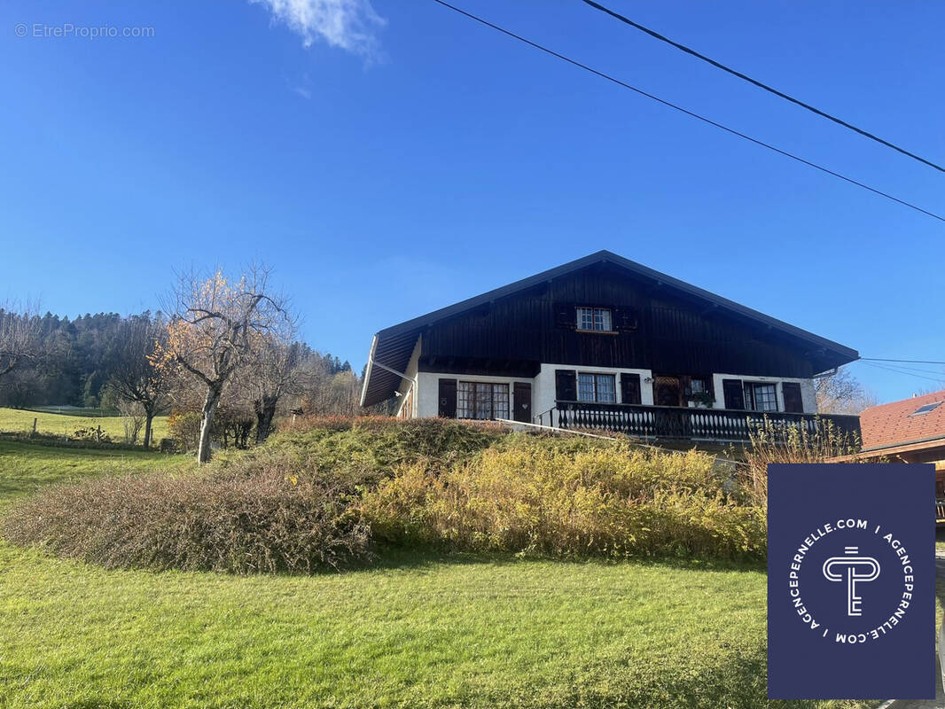 Maison à GRAND&#039;COMBE-CHATELEU