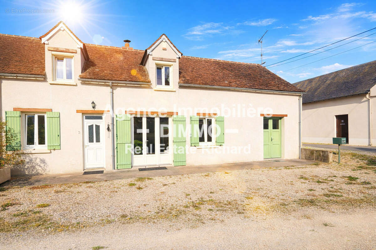 Maison à BEAUMONT-DU-GATINAIS