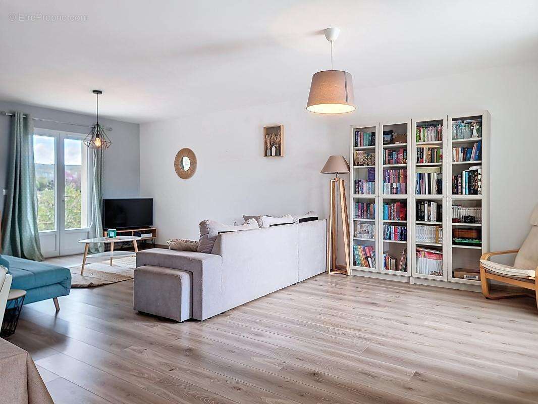 Maison à FELINES-MINERVOIS