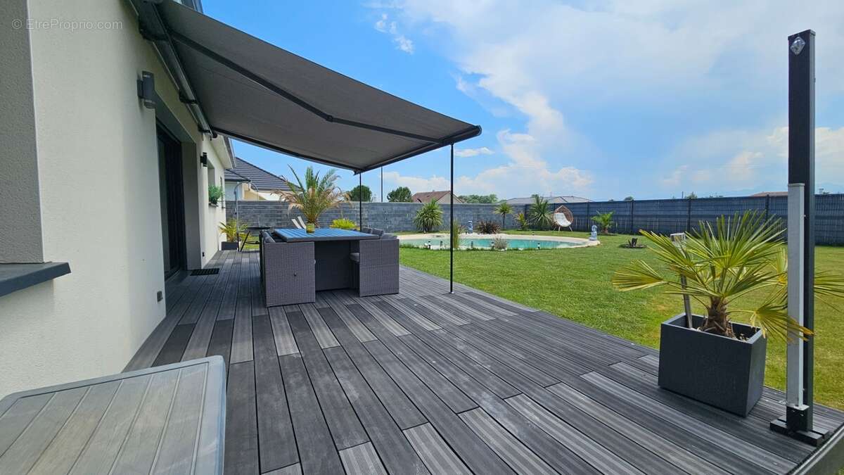 Maison à vendre 6 pièces avec jardin , garage et piscine OURSBELILLE (65) - photo 3