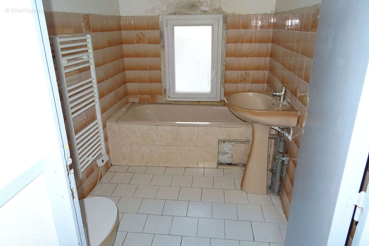 Maison à AUTHON-DU-PERCHE