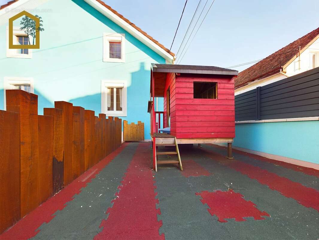 Maison à AUDINCOURT