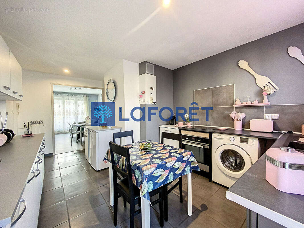 Appartement La Garde 3 pièces - 60 m² - photo 6