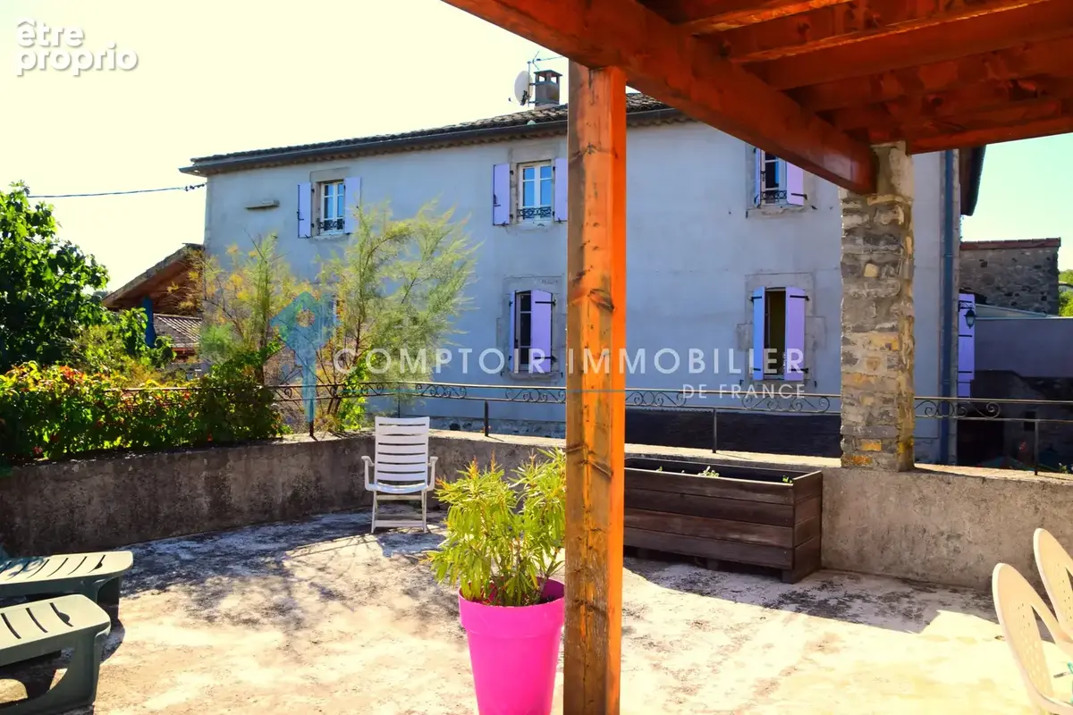 Dépt. 07 - A VENDRE à LAVILLEDIEU - Grand Mas de 530 m2 avec 7 appartements loués - Parcelle de 1600 m2. Inves - photo 18