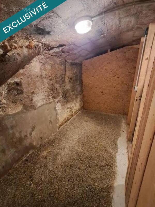 Photo 1 - Parking à BORDEAUX