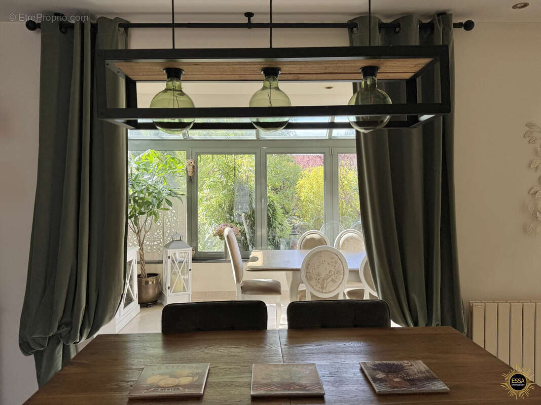 Maison à NOISY-LE-ROI