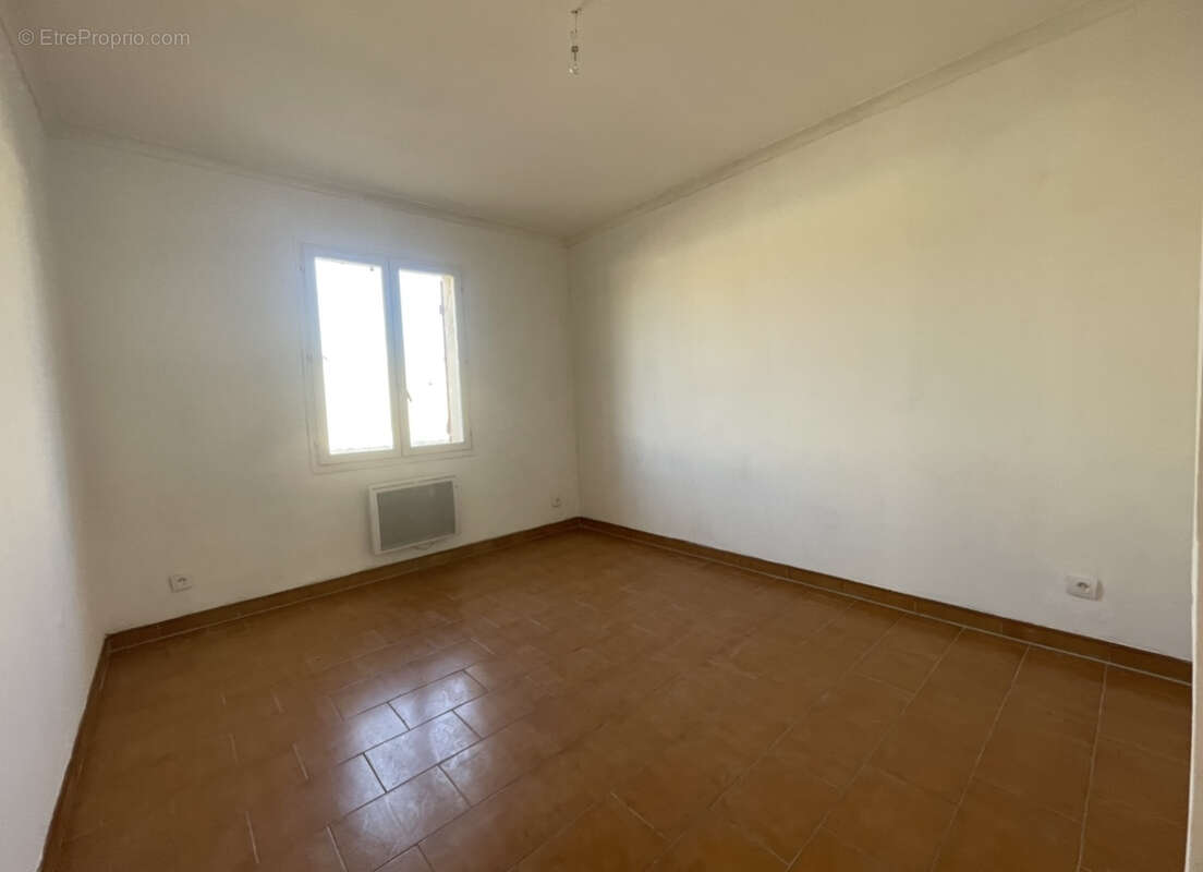 Maison à BOUILLARGUES