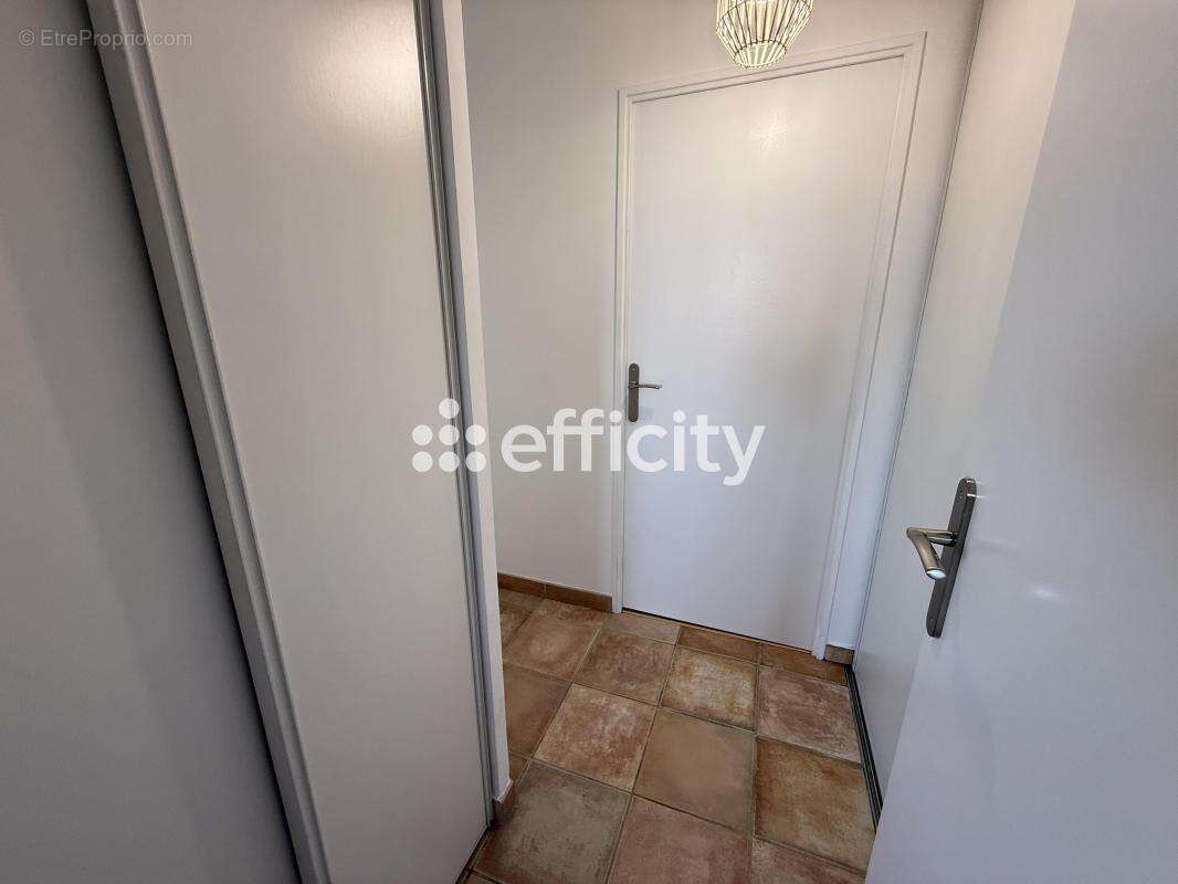 Appartement à MONTIGNY-LE-BRETONNEUX