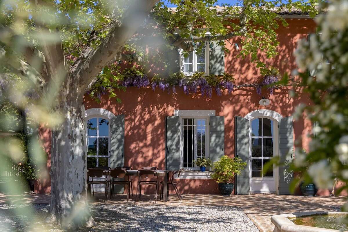 Maison à PUGET-VILLE