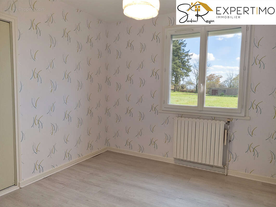 Maison à LAPEYROUSE