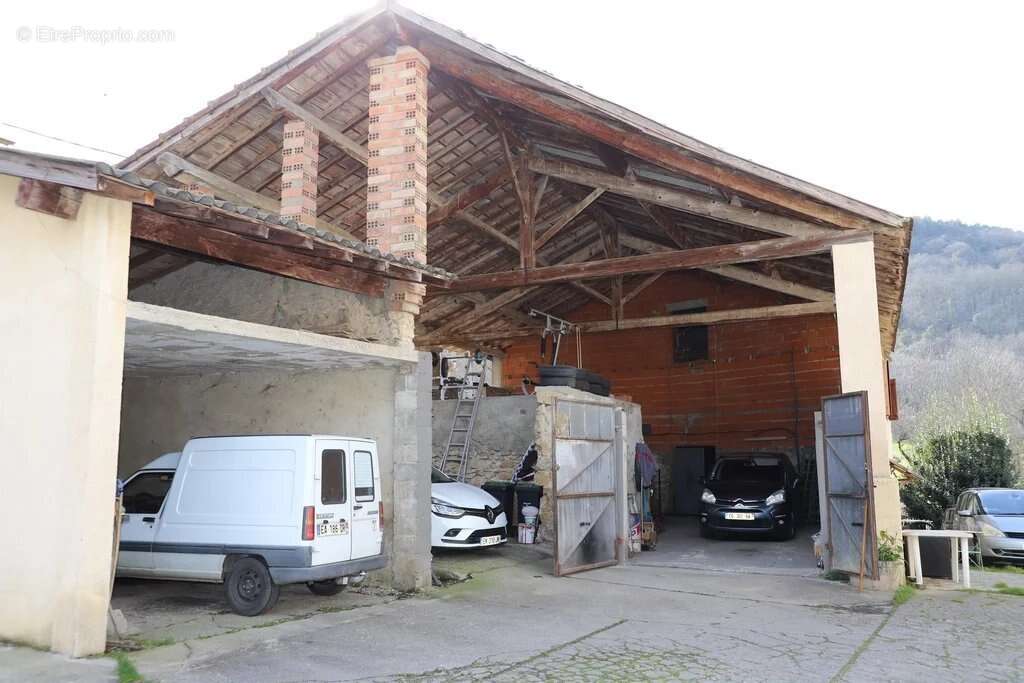 Appartement à VARILHES