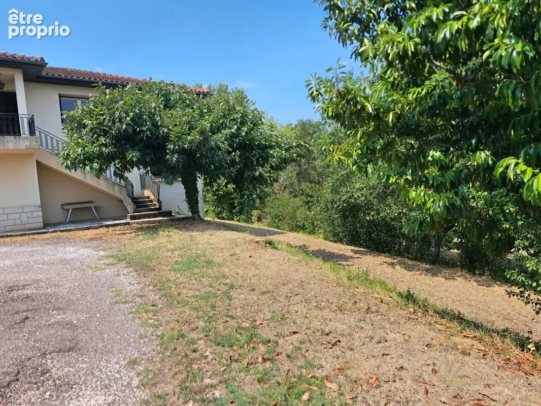 Villa  a renover - photo 12