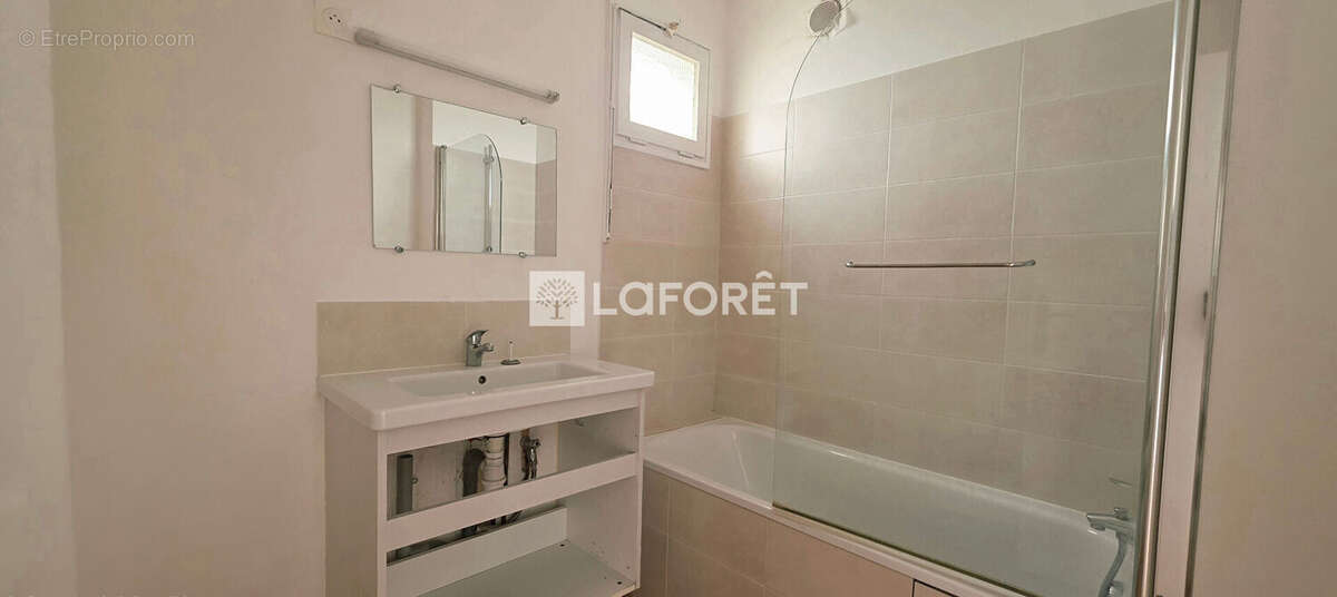 Appartement Saint Denis 3 pièce(s) 60 m2 - photo 9