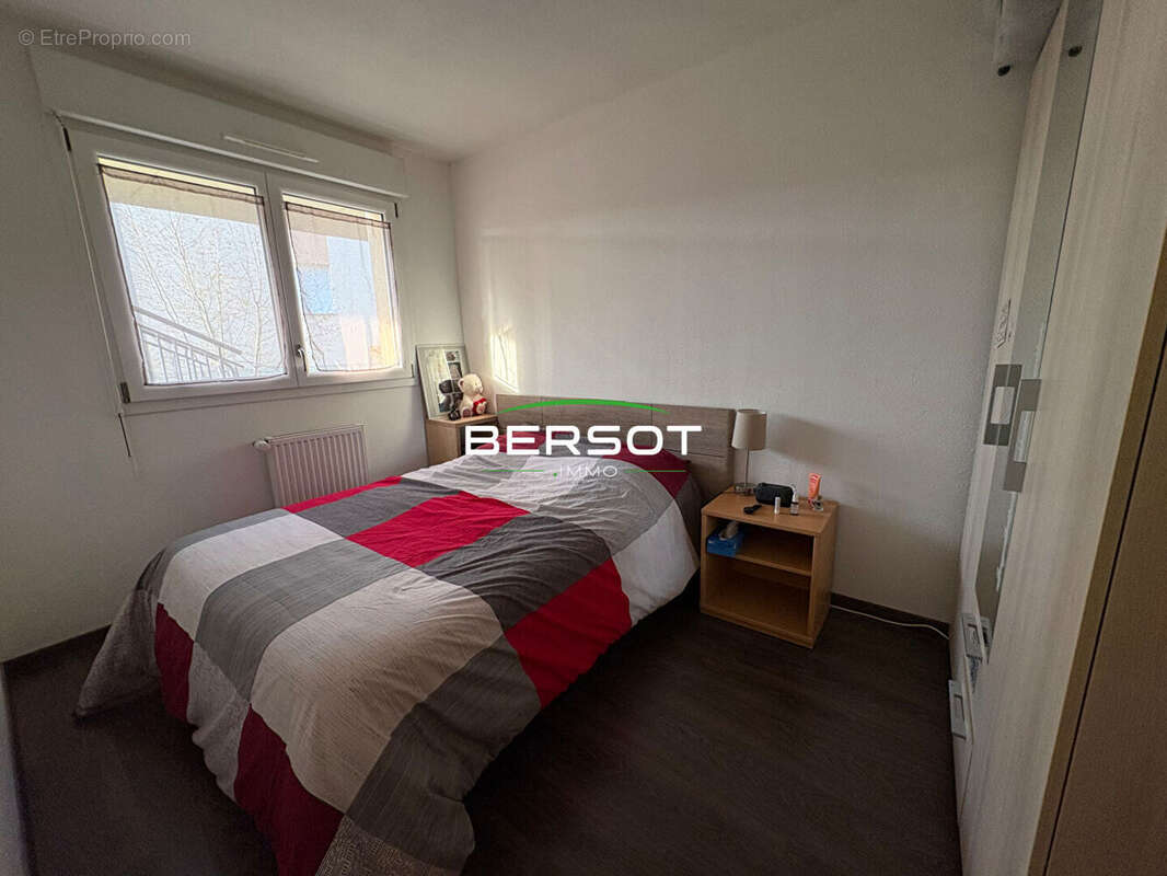 Appartement à SERRE-LES-SAPINS