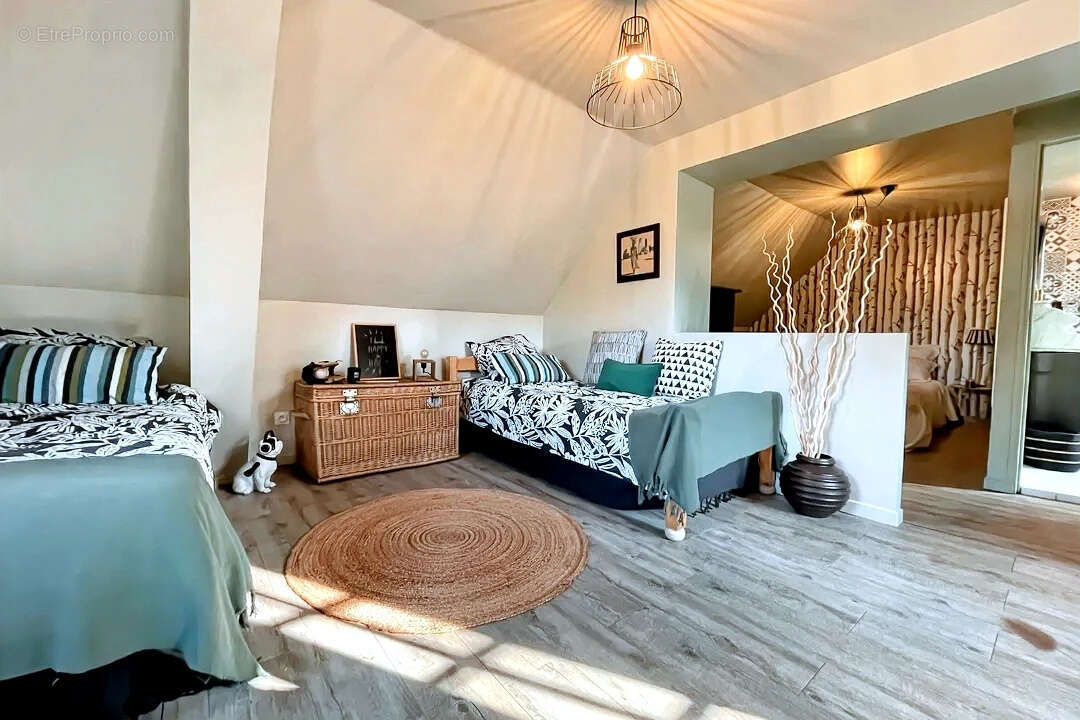 Maison à MAUPERTHUIS