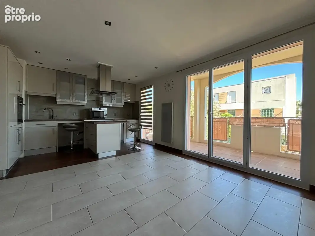 La roquette sur siagne appartement 3p 63 m2 terrasse garage - photo 2