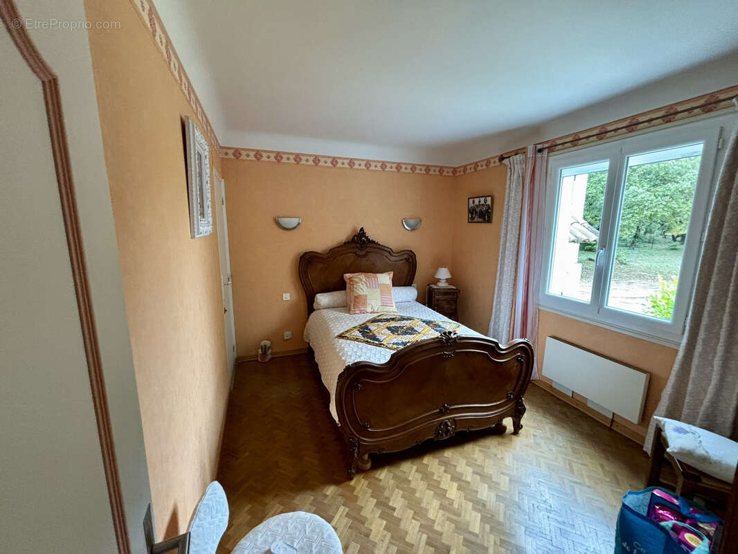 Maison à GRIGNAN