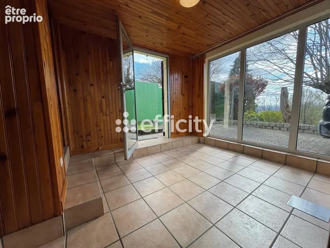 Maison 6 pièces 97 m² à vendre à Thiers (63300) - photo 13