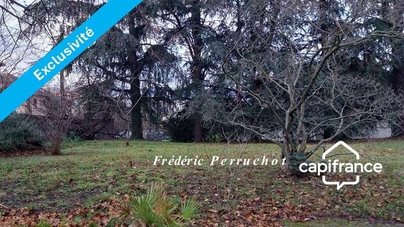 Terrain à CLERMONT-FERRAND