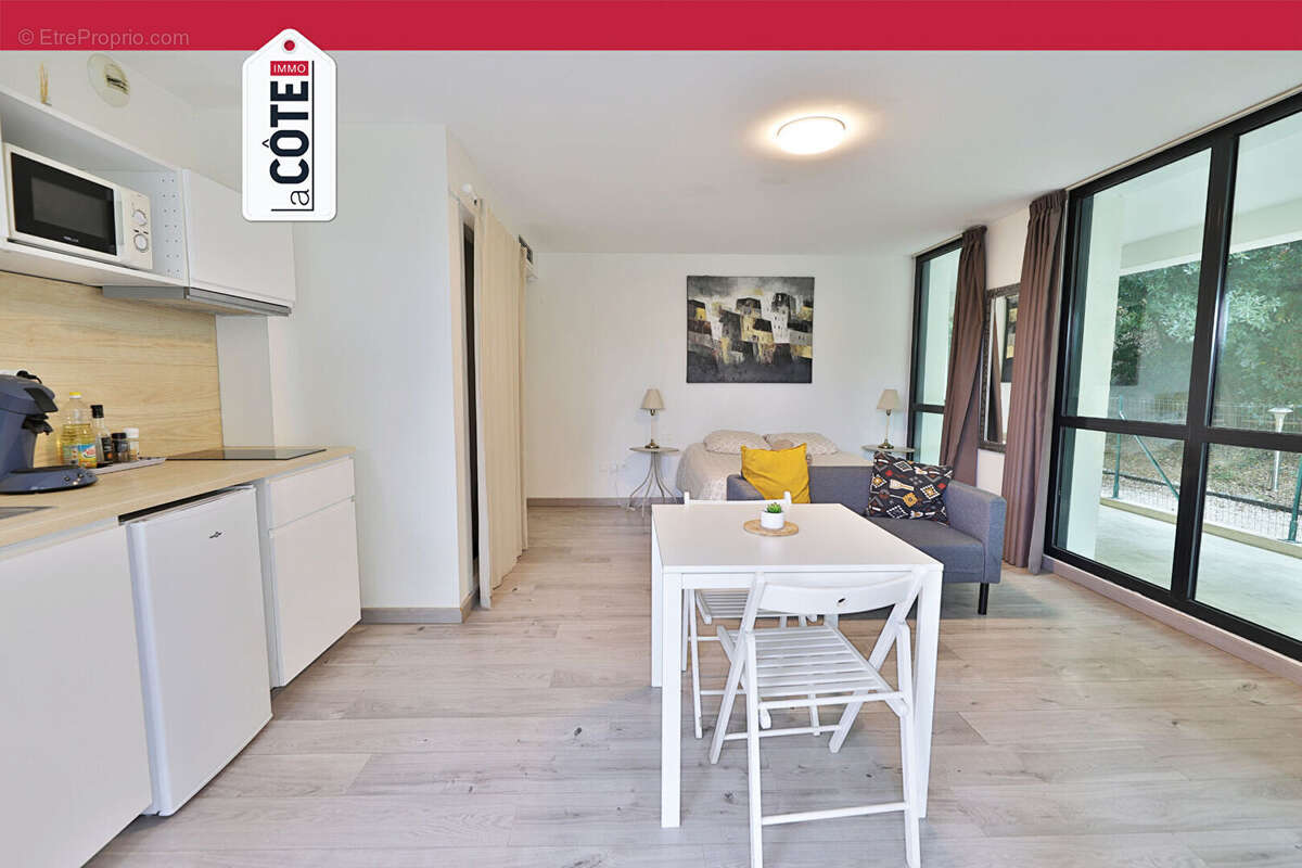 Appartement à CARRY-LE-ROUET