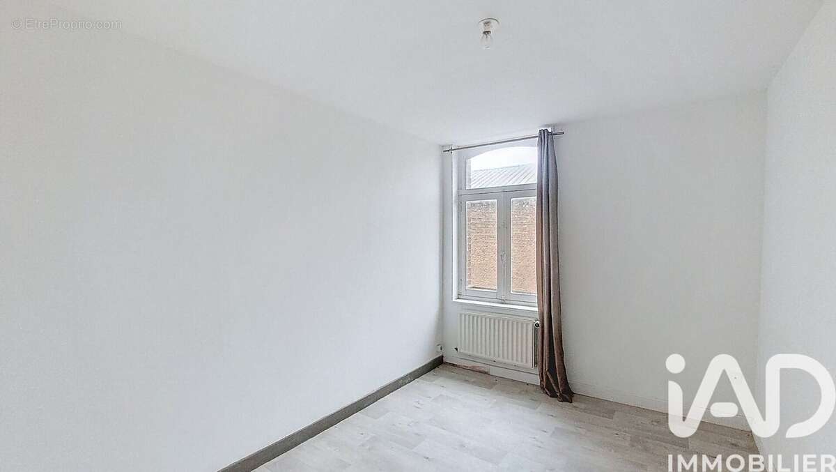 Photo 9 - Maison à VILLERS-POL