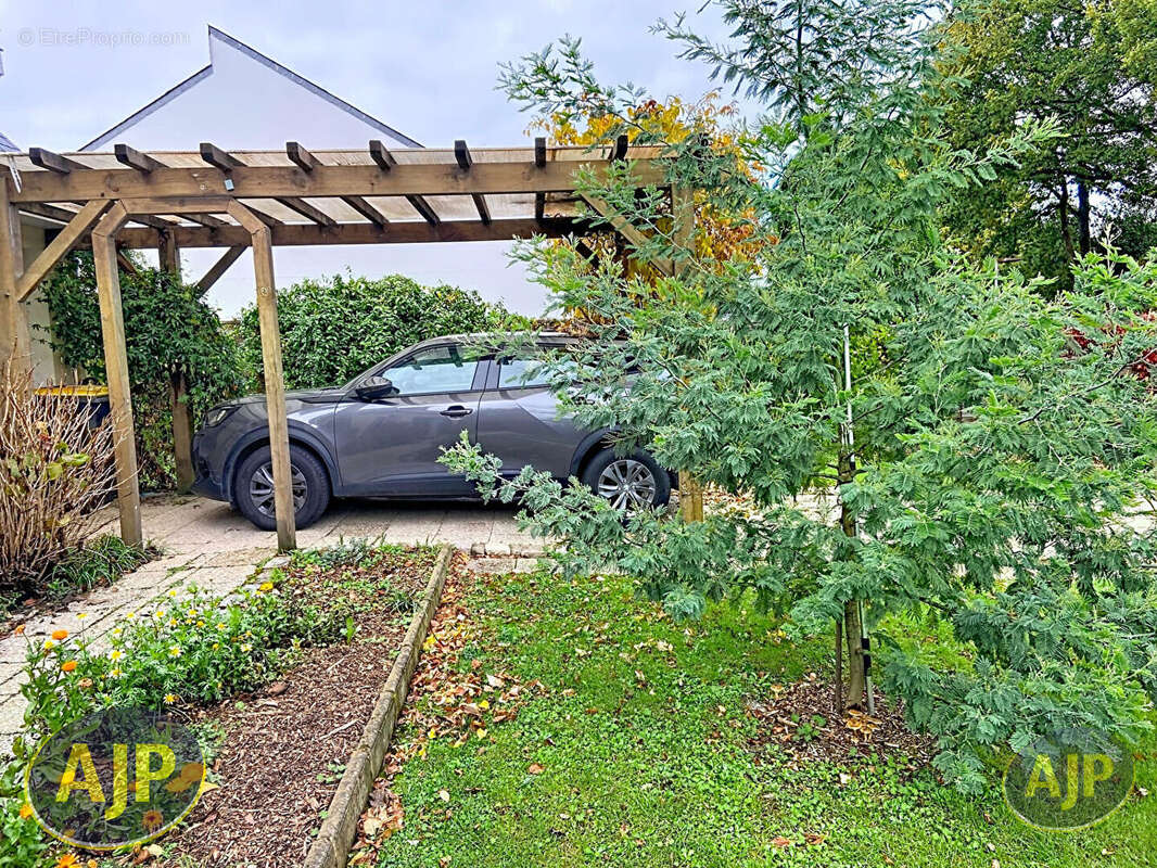 Maison à SUCE-SUR-ERDRE