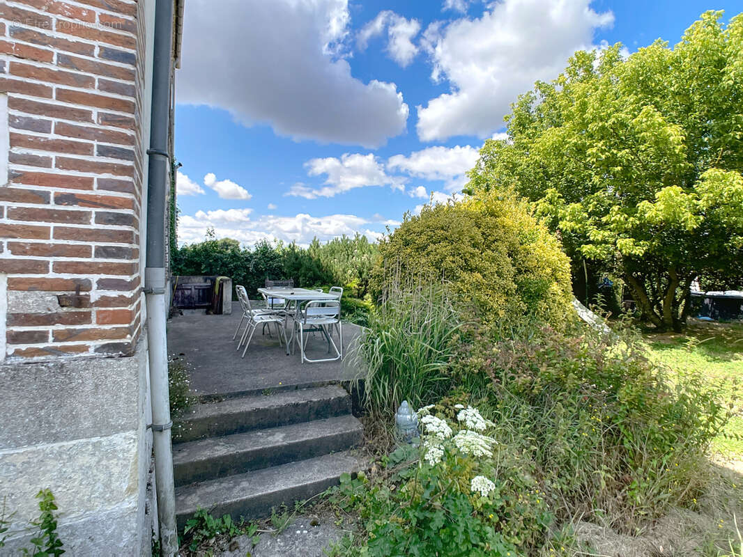 Maison à MONTMIRAIL