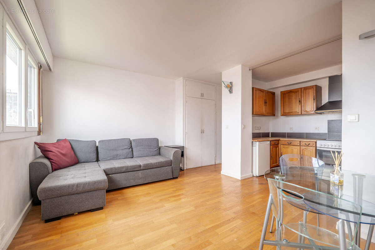 Photo 4 - Appartement à PARIS-14E