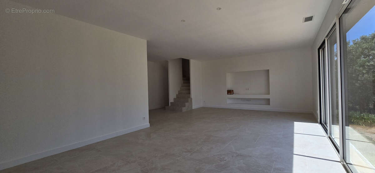 Maison à SAINT-JEAN-DE-FOS