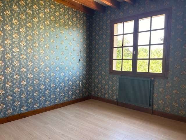 Maison à LA BAZOCHE-GOUET