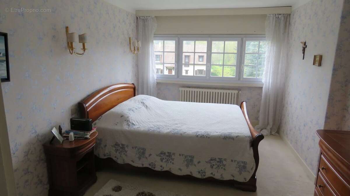 Maison à DROUE-SUR-DROUETTE