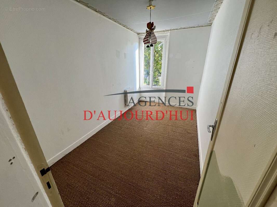 Maison à VILLERS-BOCAGE