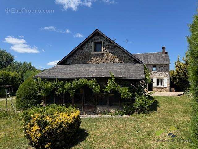 Maison à CHAMBERET