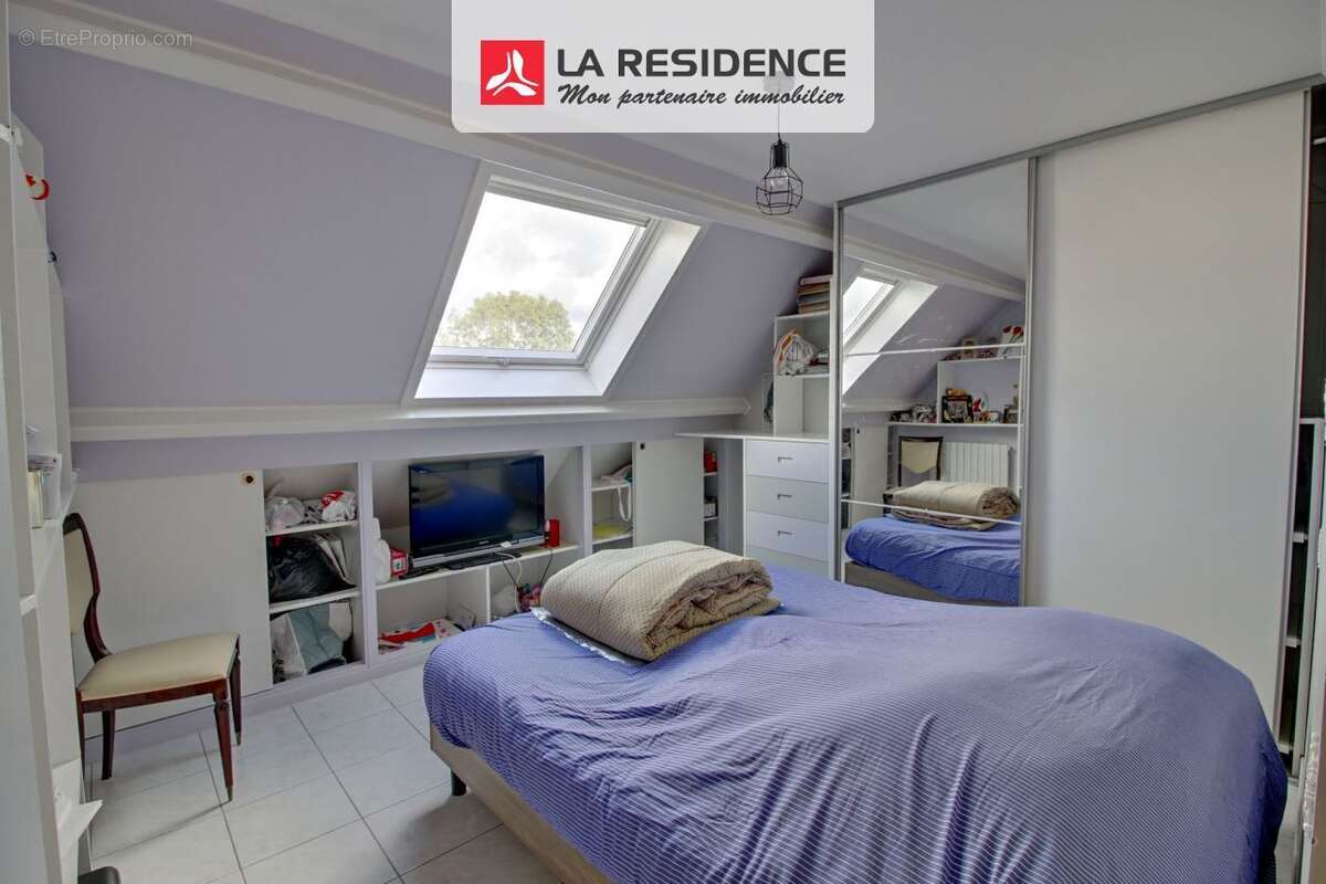 Maison à LES MUREAUX