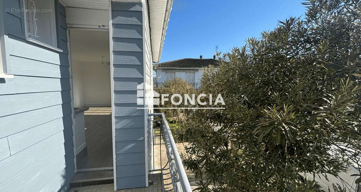 Maison à LE PASSAGE