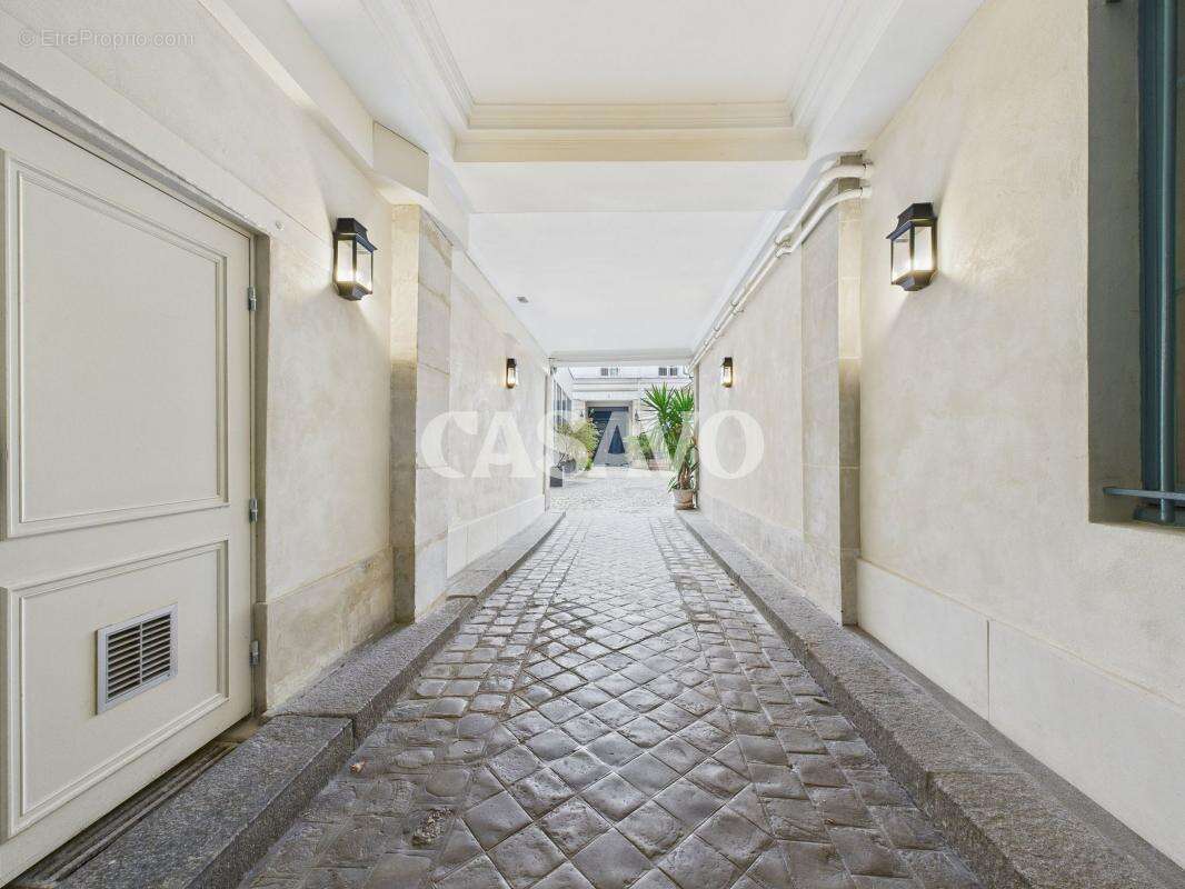 Appartement à PARIS-3E