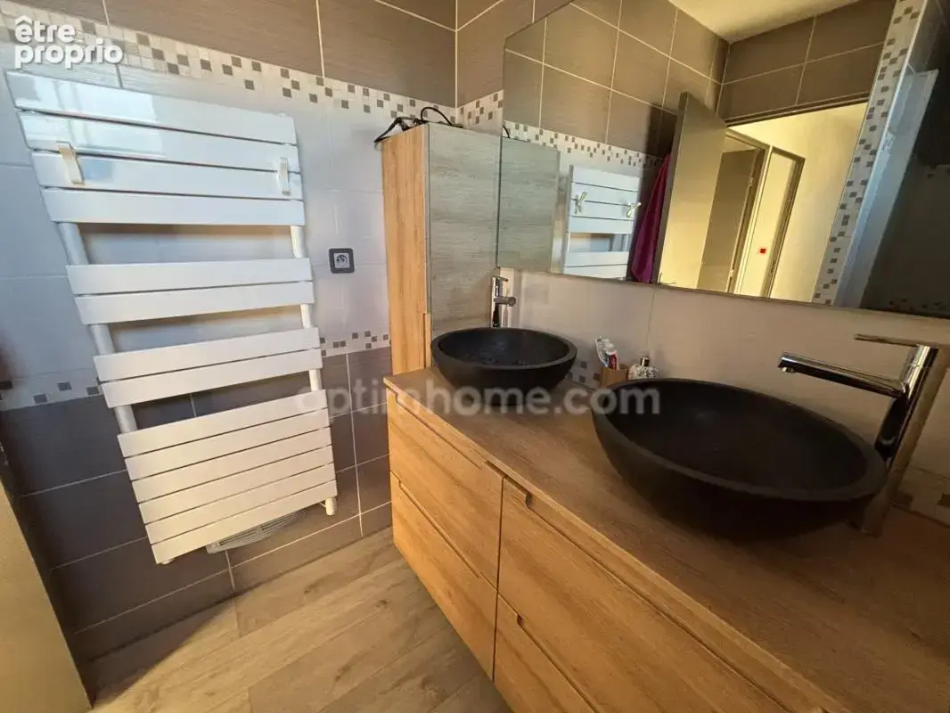  Maison 80 m² avec 2 chambres, bureau, garage et jardin – Saint-Michel – 150 000 € FAI - photo 9