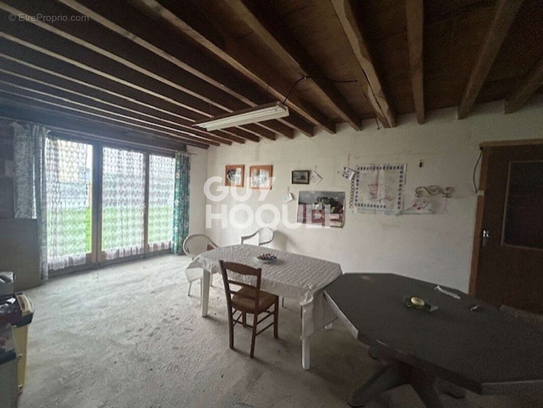 Maison à BROUSSY-LE-GRAND